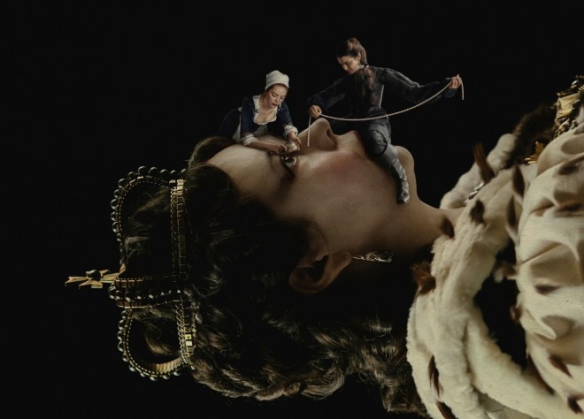 restrictions-apply-thefavourite-intlteaser-final